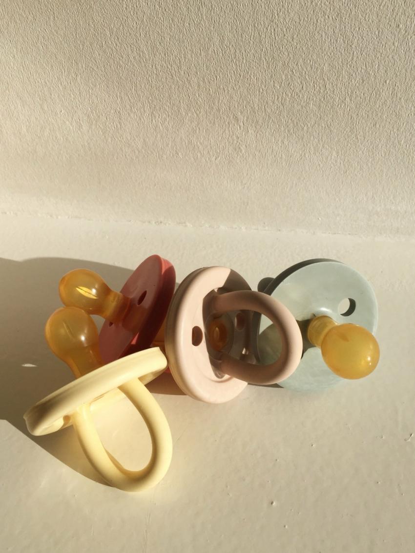 Changing &amp; Nursing | Kids Konges Sløjd MIO PACIFIER CHERRY Rose
