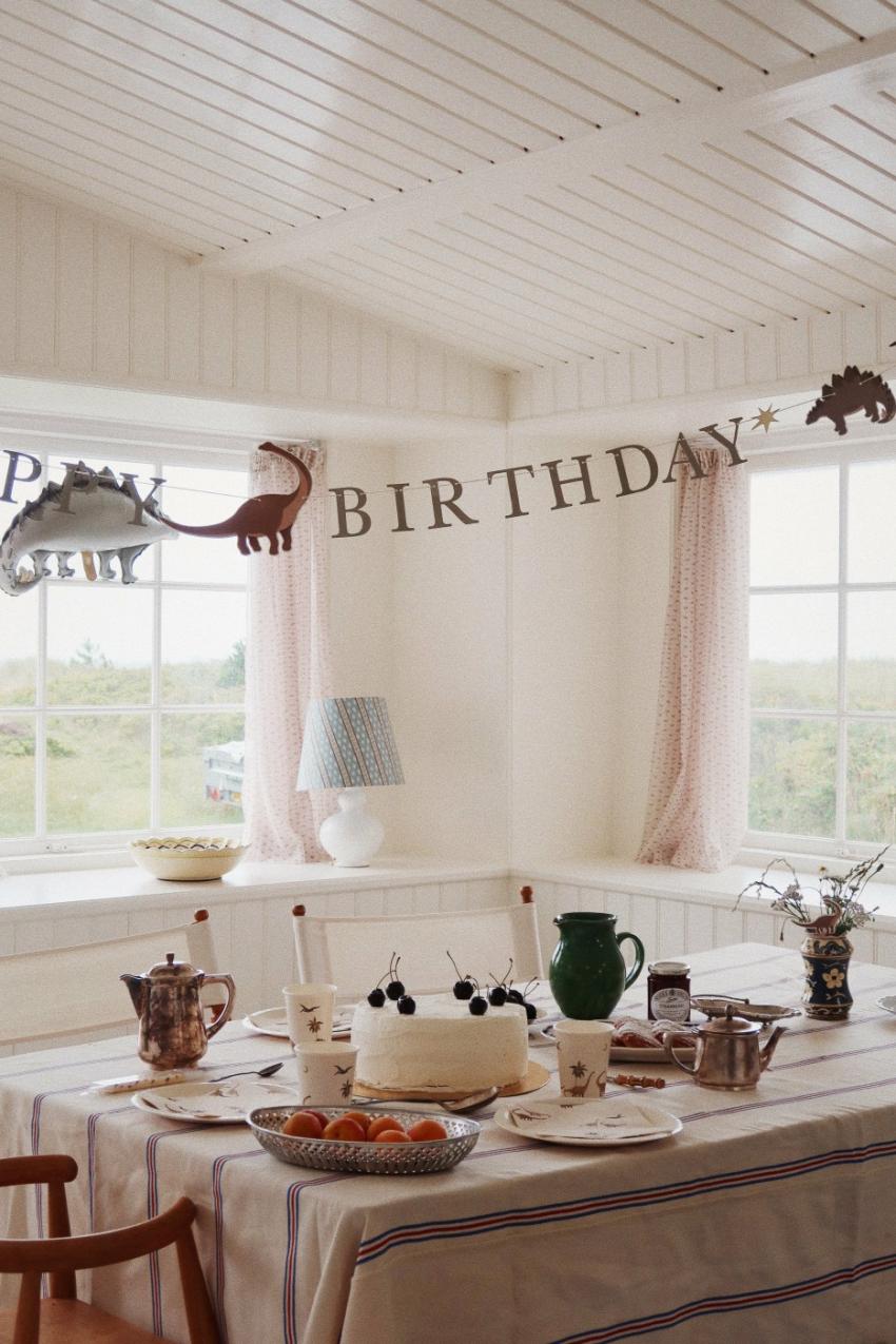 Dinner Time | Kids Konges Sløjd DINO PLATES FSC Dino