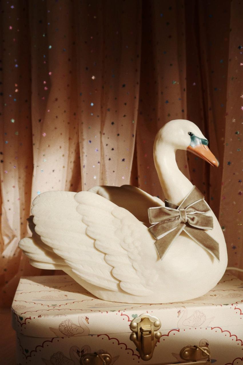 Kidsroom | Kids Konges Sløjd SWAN LAMP Beige